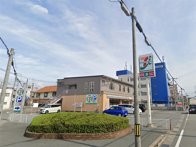 セブンイレブン播磨町駅北店まで徒歩約4分