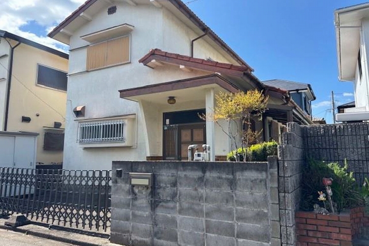 平岡町新在家中古戸建3